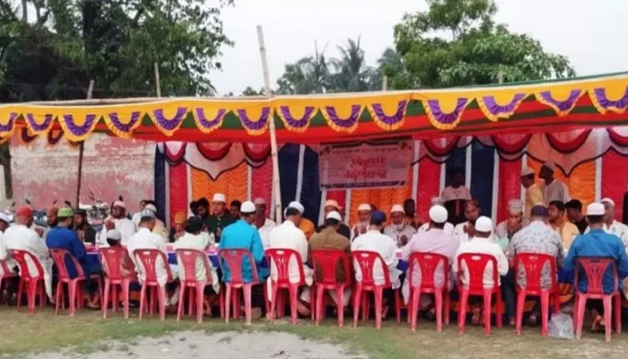 খুলনার কয়রায় অভিযোগ; আওয়ামী লীগ নেতাদের চাঁদায় এনসিপির ইফতার