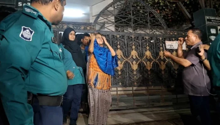 ব্যারিস্টার তুরিন আফরোজকে গ্রেপ্তার করেছে পুলিশ