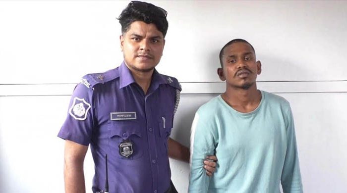 স্কুলছাত্রকে অপহরণের সময় গণপিটুনি দিয়ে পুলিশে সোপর্দ