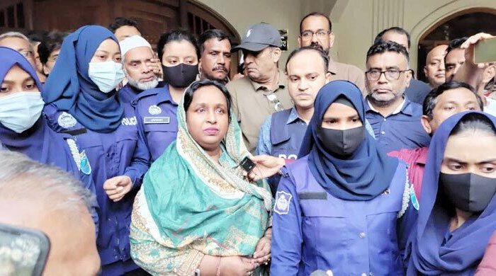 নারায়ণগঞ্জের সাবেক মেয়র আইভীকে আরও দুই মামলায় গ্রেফতার দেখানো হলো