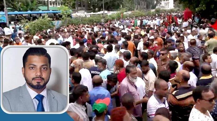সমর্থকদের রাজপথ না ছাড়ার নির্দেশ দিলেন ইশরাক হোসেন