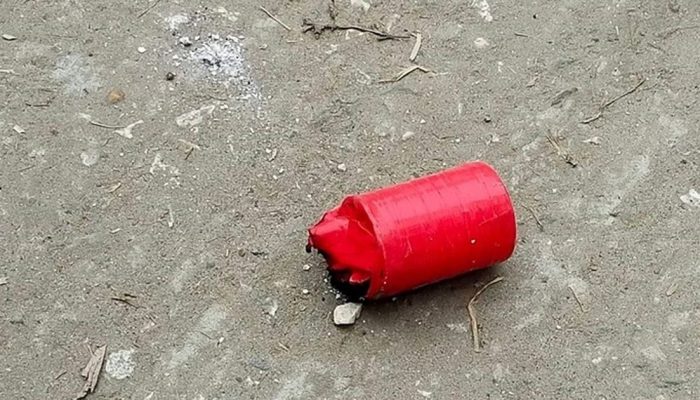 কুড়িয়ে পাওয়া ককটেল বিস্ফোরণে একই পরিবারের ৩ শিশু আহত