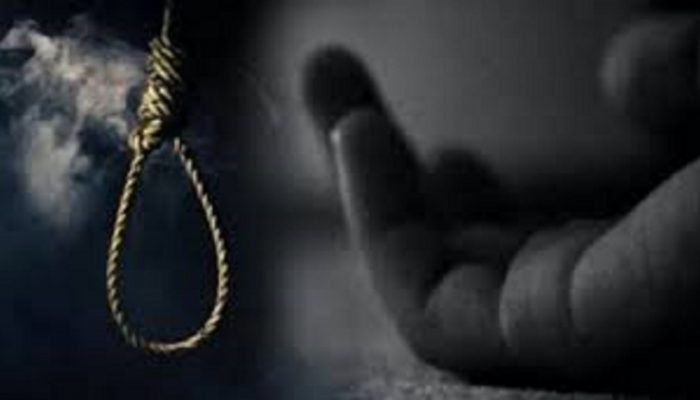 ফরিদপুরে ধর্ষণের শিকার স্কুলছাত্রীর ঝুলন্ত মরদেহ উদ্ধার