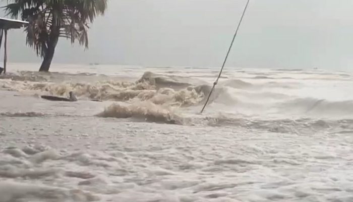 দুর্বল হয়েছে গভীর নিম্নচাপ