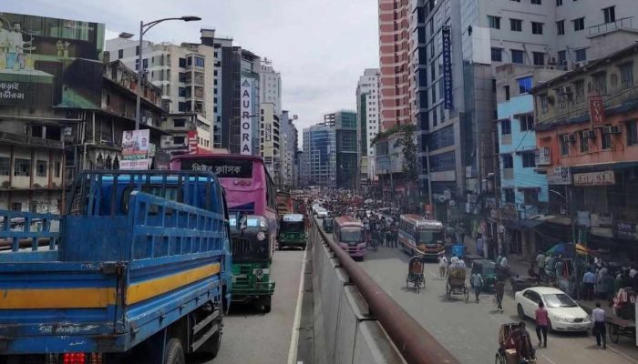 রাজধানীর তিন এলাকা তীব্র যানজটে স্থবির