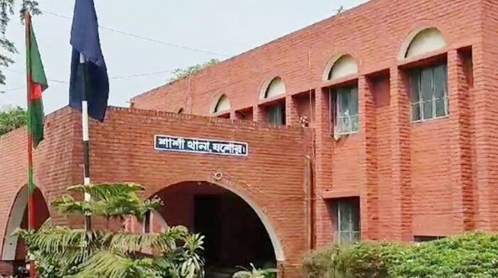 শার্শায় ১০ টাকার লোভ দেখিয়ে শিশুকে ধর্ষণ