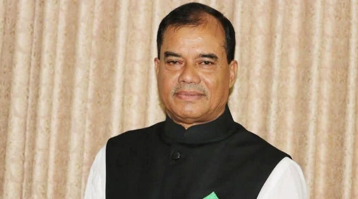বিমানবন্দরে গ্রেফতার আওয়ামী