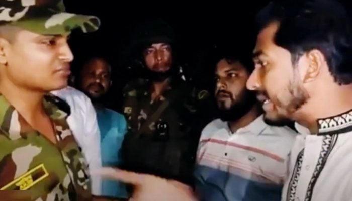 অবরুদ্ধ নুরকে গভীর রাতে সেনাবাহিনীর উদ্ধার