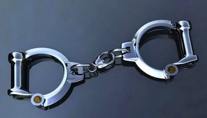 নীলফামারী কারাগারের প্রধান ফটকে গাঁজাসহ আটক কারারক্ষী