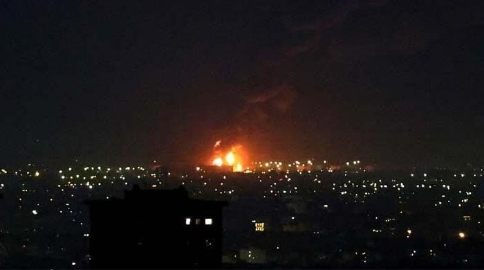 ইরান থেকে নিজ দেশে চলে যাচ্ছেন হাজারো আফগান