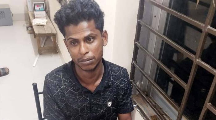 উখিয়া আশ্রয় কেন্দ্রে স্ত্রীকে গলা কেটে হত্যা