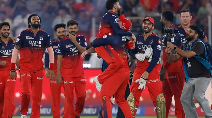 আইপিএলে বিরাটের বেঙ্গালুরুর ১৮ বছরের অপেক্ষার অবসান