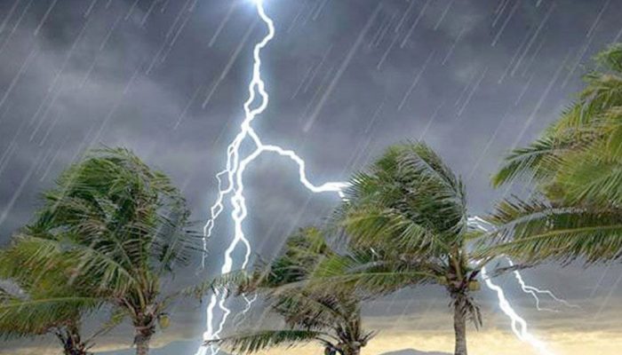 বজ্র ও বৃষ্টি নিয়ে যে বার্তা দিলো আবহাওয়া অফিস