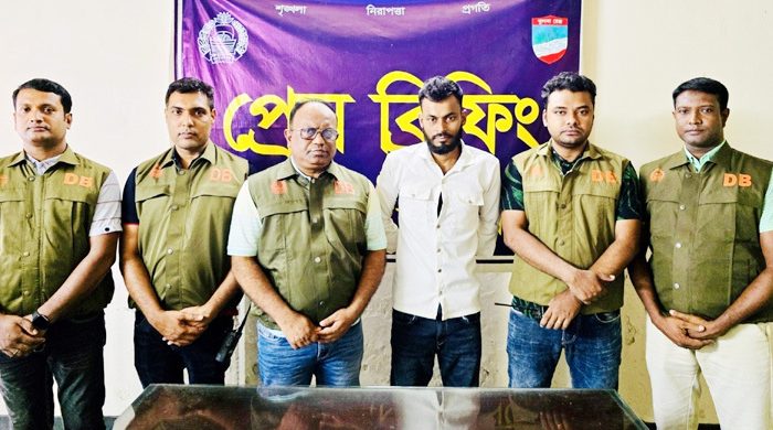 ২৪ মামলার আসামি ‘ডলার’ গ্রেফতার