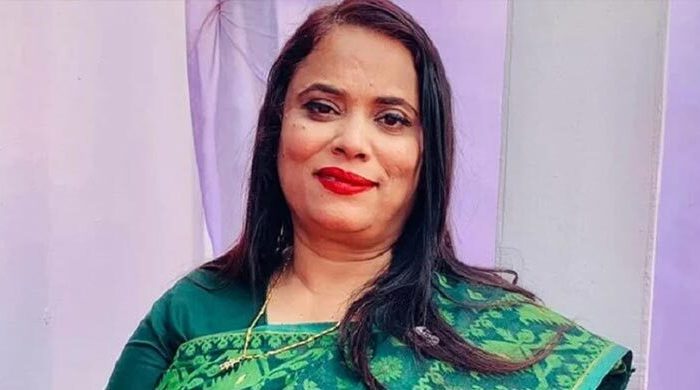 সাবেক এমপি সাবিনা আক্তার তুহিন গ্রেফতার