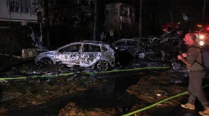 ইসরায়েলের বন্দর শহর হাইফায় সরাসরি আঘাত হেনেছে ইরানি ক্ষেপণাস্ত্র