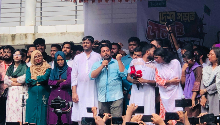 চট্টগ্রামে শহীদ পরিবারদের