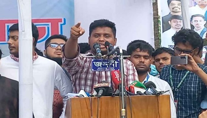 এনসিপি আসন ভাগাভাগির রাজনীতিতে যাবে না-হাসনাত আবদুল্লাহ