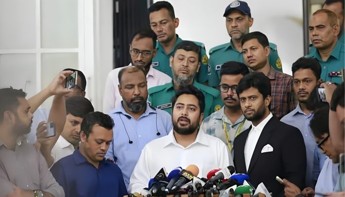 শেখ হাসিনার মামলায় আমিই হয়তো শেষ সাক্ষী: নাহিদ ইসলাম