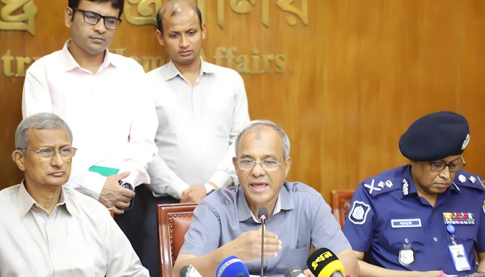 ফ্যাসিবাদের দোসরদের ইন্ধনে খাগড়াছড়িতে অস্থিরতা: স্বরাষ্ট্র উপদেষ্টা