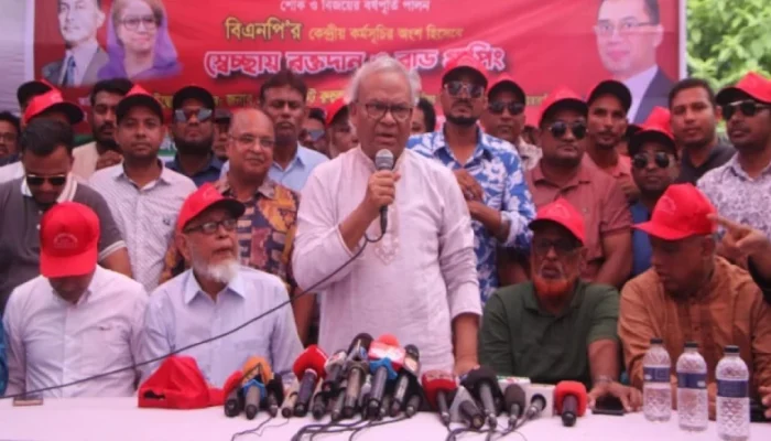 জনগণের ভোটাধিকার ফিরিয়ে দিয়ে গণতন্ত্র প্রতিষ্ঠা করতে চাই – রিজভী