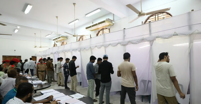 জাকসু নির্বাচনে ভোট গণনা হবে হাতে, পরিবর্তন আনা হলো পদ্ধতিতে