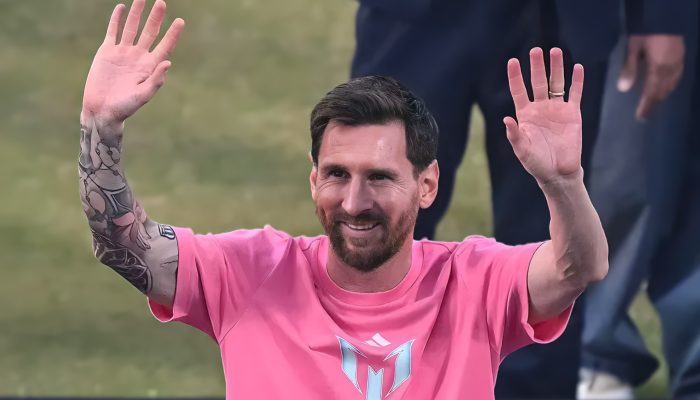 ভারত সফরে কত টাকা পেয়েছেন মেসি