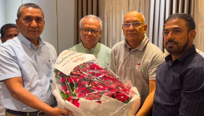 ভারপ্রাপ্ত মহাসচিব রিজভীর সঙ্গে যুবদলের সভাপতি-সম্পাদকের সৌজন্য সাক্ষাৎ