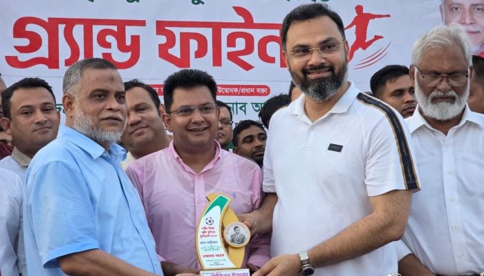 হবিগঞ্জে নতুন গ্যালারি নির্মাণের আশ্বাস, প্রথম ধাপে স্পোর্টস ভিলেজ হচ্ছে জানালেন প্রতিমন্ত্রী আমিনুল হক
