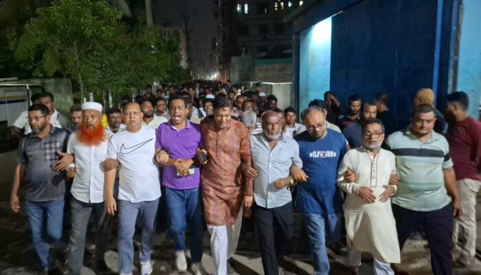 দেশ অস্থিতিশীল করার চেষ্টার প্রতিবাদে রূপনগরে বিএনপির মিছিল