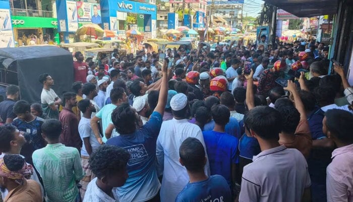 কিশোরগঞ্জে নির্মাণকাজে বিদ্যুৎস্পৃষ্ট হয়ে দুই শ্রমিকের মৃত্যু